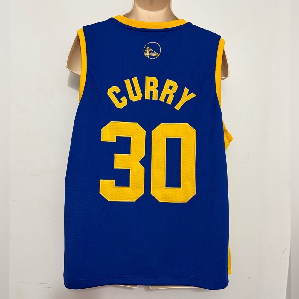 NWT - NBA Blue and Yellow Golden State Basketball Jersey - Curry #30 - Size XL - Picture 5 of 11